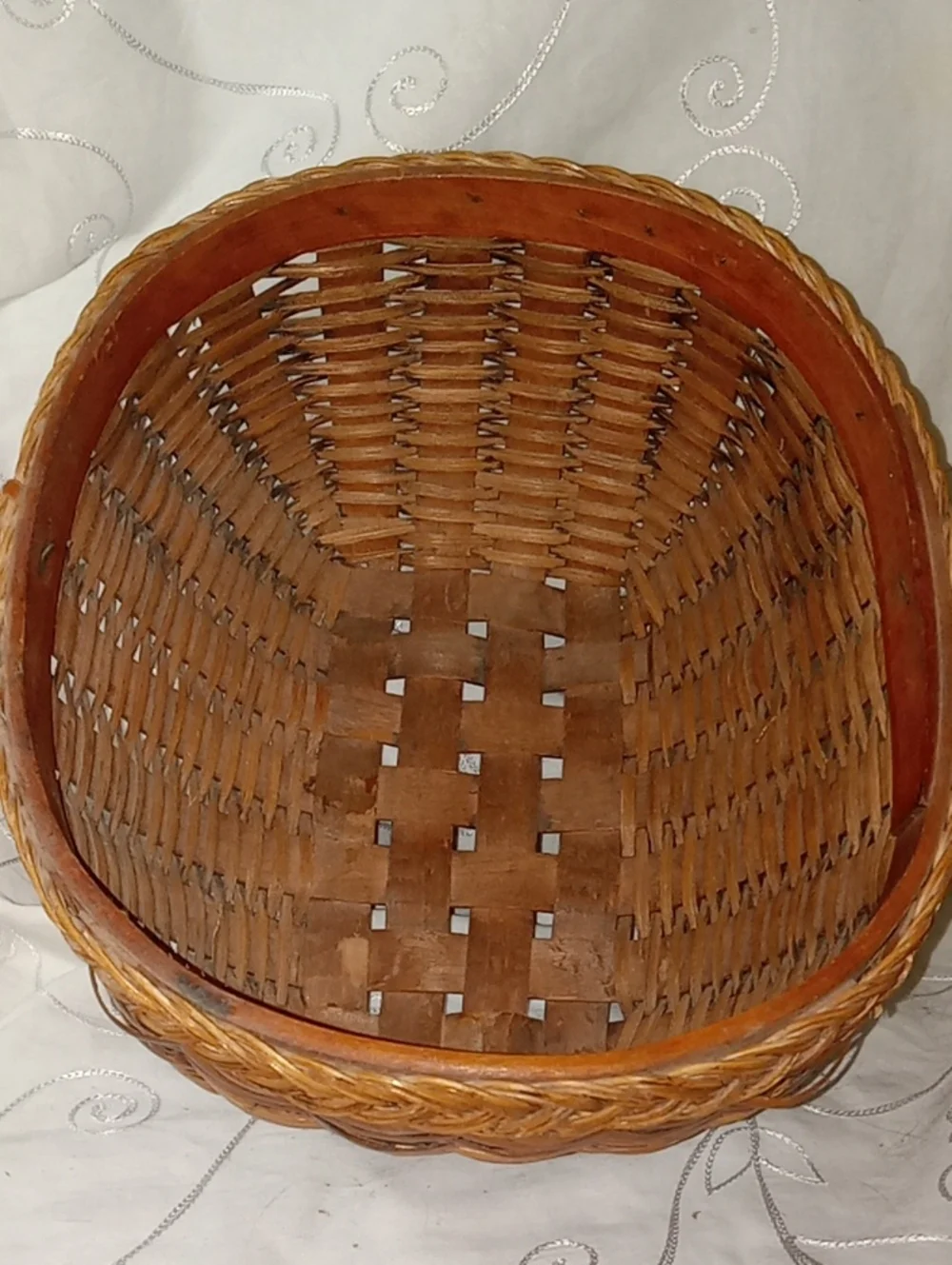 Vintage Nantucket Light Ship Basket